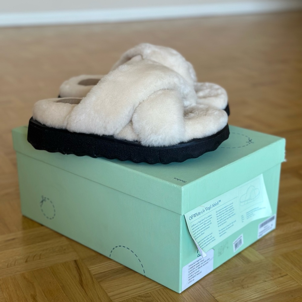 Off-White Sponge Criss Cross Slider Fur